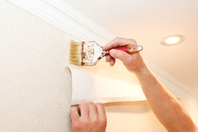 Pose de papier peint à Oberlarg — revêtements muraux et toiles de verre